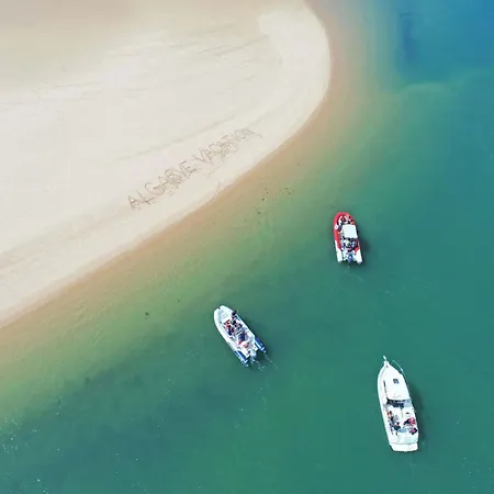 Villa In Gale Near Golden Beaches * البوفيرا
