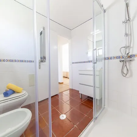 Villa In Gale Near Golden Beaches *